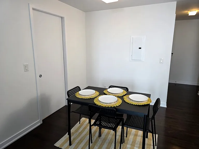 14 York St #5008A — Photo 6