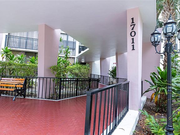 3rd image of 17011 N Bay Rd APT 716