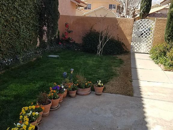 2nd image of 12381 Glenwood Ln