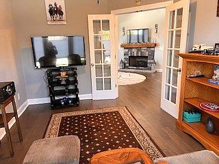 3rd image of 102 King Cir