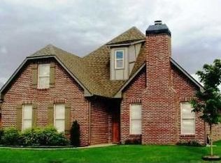 131 Monigwalk Ln, Huntsville, AL 35824