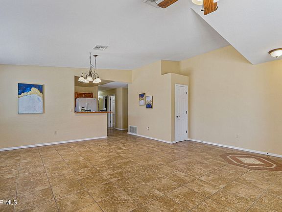 5th image of 160 Ceres Pl