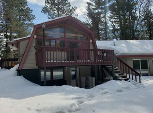 102 West Dr, Grayling, MI 49738
