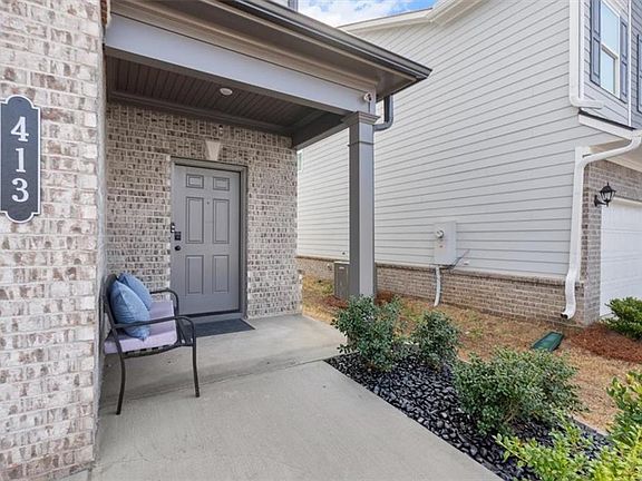 5th image of 413 Perth Dr