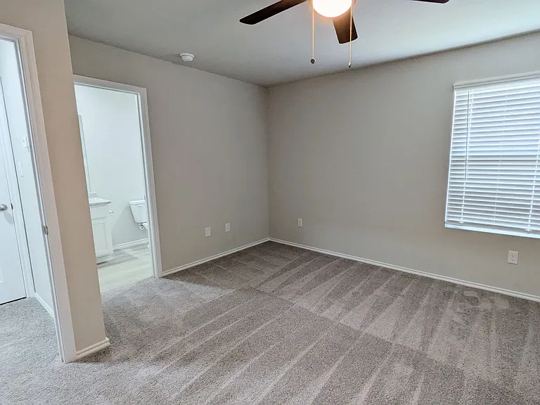 5330 Lisa Point — Photo 12