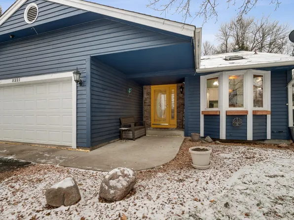 5221 W 144th St, Savage, MN 55378