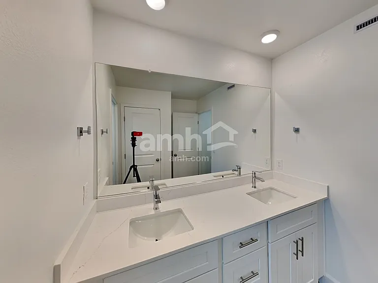7930 Escolta Ct — Photo 16