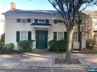 788 Kinderkamack Rd, River Edge, NJ 07661