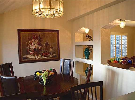 5th image of 1213 Pasatiempo Cir