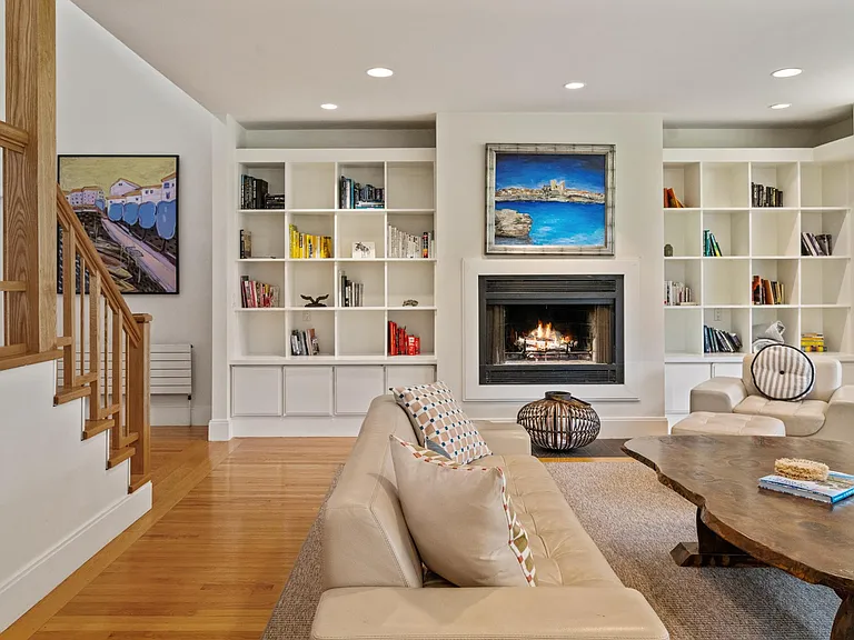 175 Ruggles Ave #1 — Photo 16