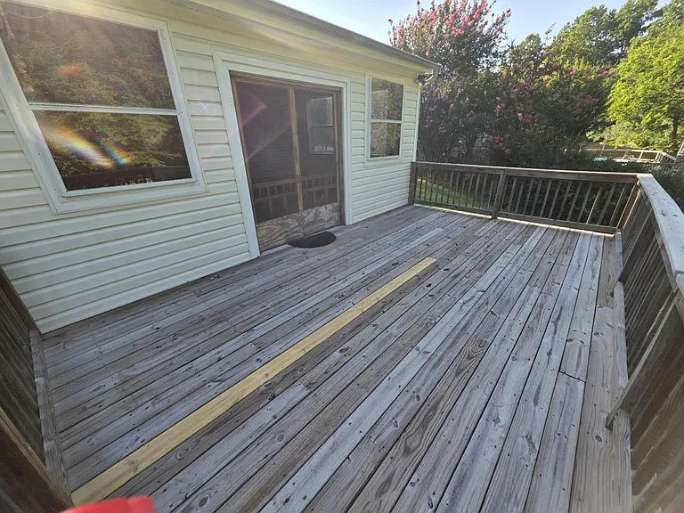 212 Stratford Dr — Photo 31