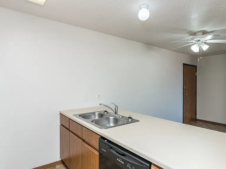 5500 S Macarthur Ln — Photo 8