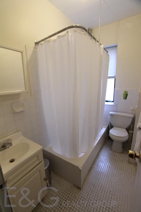 1st image of 40 W 127th St APT 6