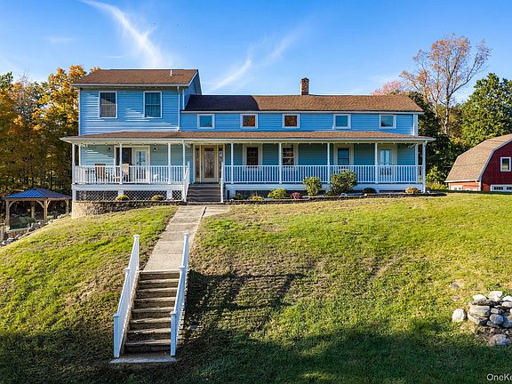 4th image of 1053 Burlingham Road