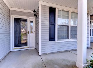 620 Windbrook Cir, Newport News, VA 23602