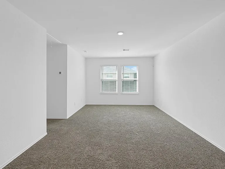 21503 Flowering Garden Ln — Photo 17