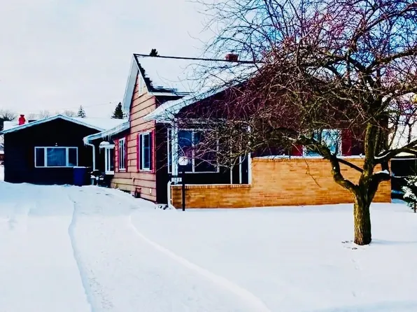 121 S Ellis Ave, Peshtigo, WI 54157