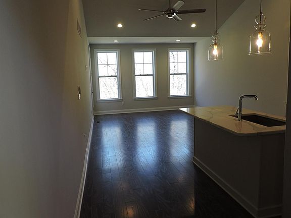 5th image of 3036 N Spurway Dr #19