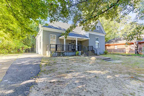 1639 Southern Ave #101 Photo 1