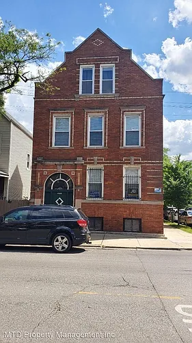 3655 W Belmont Ave #1F Photo 1