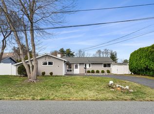 9 Tara Rd, Framingham, MA 01701