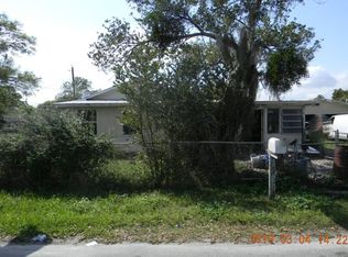 902 N Davis Ave, Lakeland, FL 33815