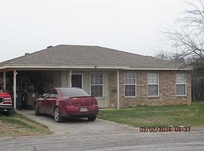 1st image of 3237 Grove Dr