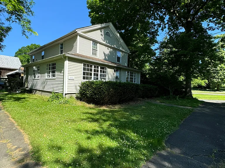37 Middle Street - 2 — Photo 14