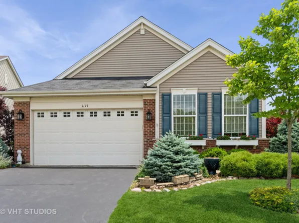 1177 Heathrow Ln, Aurora, IL 60502