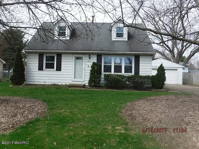 1st image of 528 Woodlark St