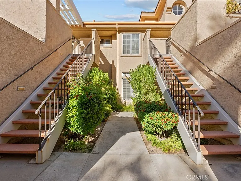 25855 McBean Pkwy #64 — Photo 5