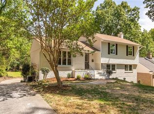 3933 Sussex Ave, Charlotte, NC 28210