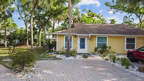 4633 Summerwind Dr Photo 1