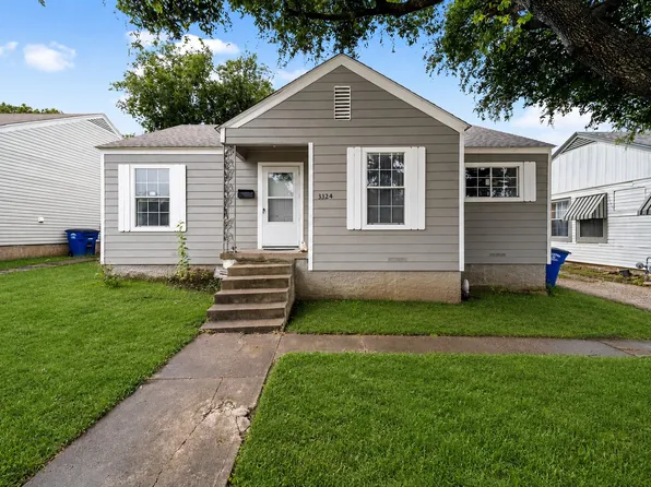 3324 W Clarendon Dr, Dallas, TX 75211