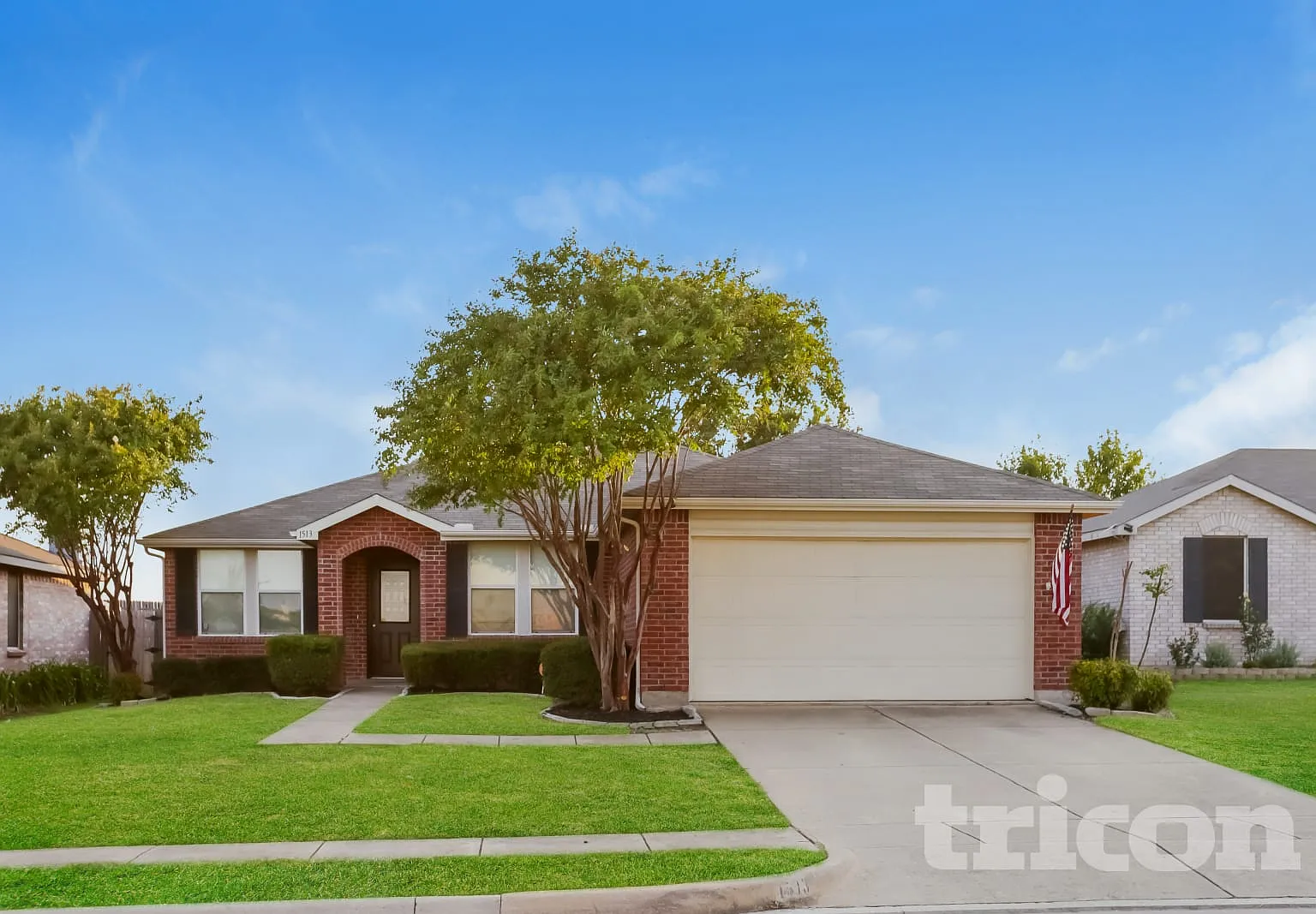 1513 Queen Annes Drive Burleson TX — Photo 1