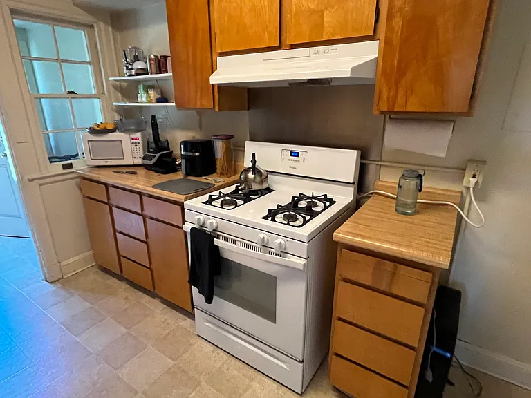 400 Hathaway Rd — Photo 22