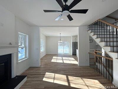 3rd image of 4 James Place