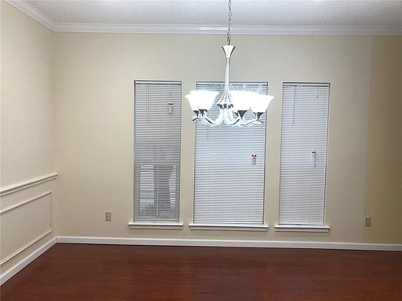 5th image of 2427 Whitetail Dr