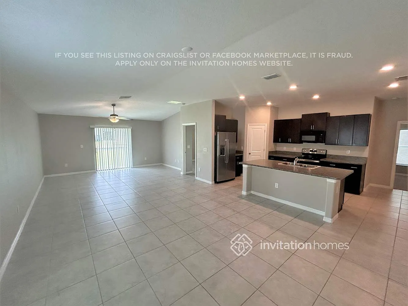 1542 Flower Dust Dr Ruskin, FL 33570 — Photo 3