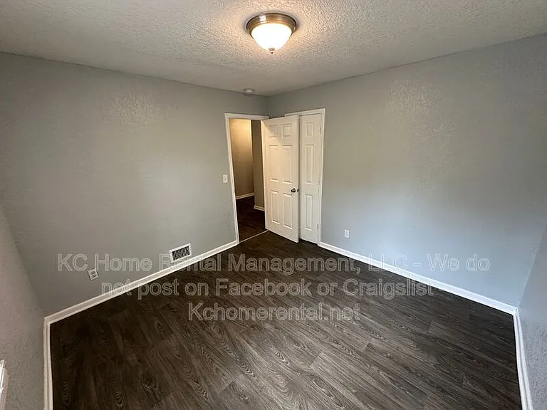 4323 Paseo Blvd #1N — Photo 21