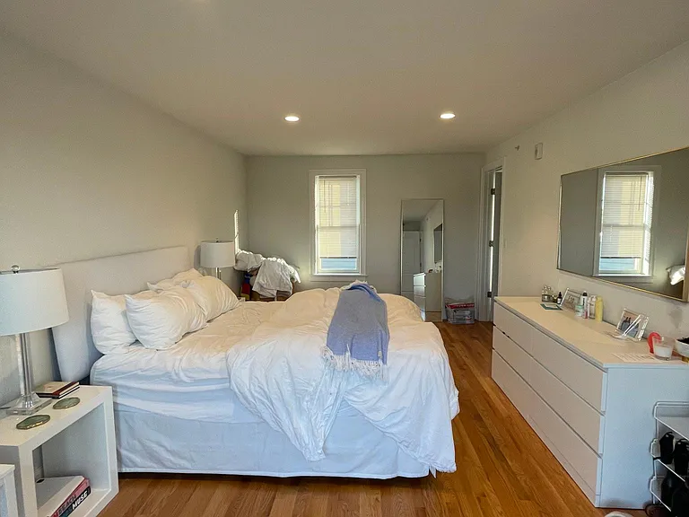 156 Tudor St #3 — Photo 17