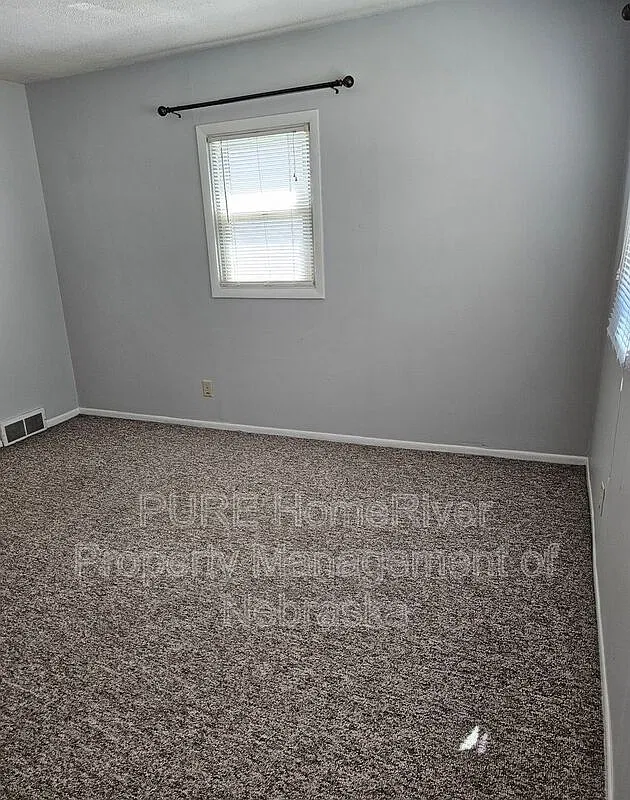 2 bed, 1.0 bath, 750 sqft, $975 — Photo 4