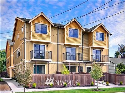 1st image of 9746 4th Avenue NE #B
