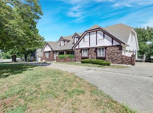 11905 Madison Ave, Kansas City, MO 64145