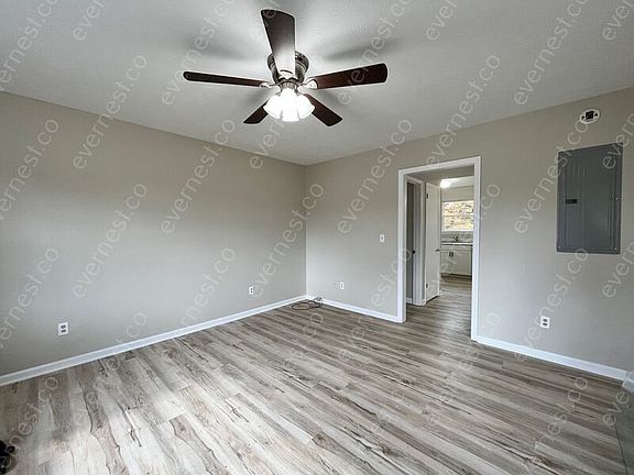 3rd image of 63 Clara Dr