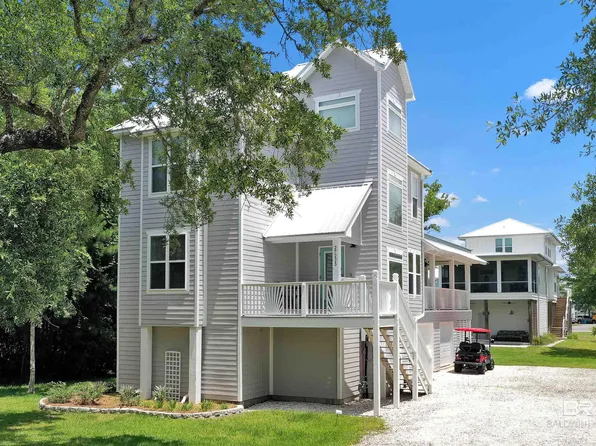 27223 Magnolia Dr, Orange Beach, AL 36561