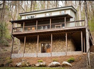 183 Patrick Ln, Helen, GA 30545