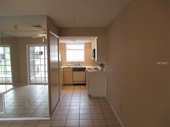 3rd image of 2164 Vista Del Sol Cir Unit 508