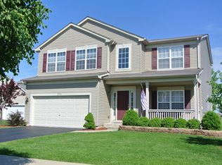 2336 Amsterdam Cir, Montgomery, IL 60538
