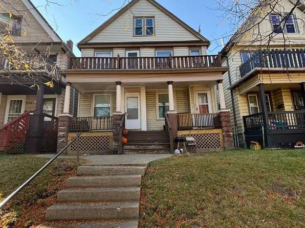 2229 N 40th St, Milwaukee, WI 53208